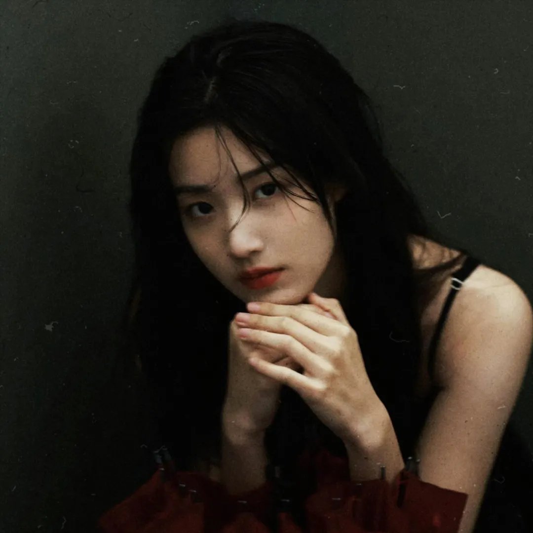 说好假成亲,你怎么上头了